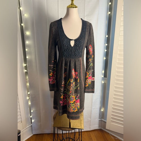 Aryeh Black and Red Embellished Long Sleeve Sundress - Picture 1 of 10
